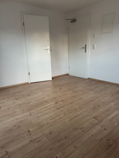 Wohnung zur Miete 330 € 1 Zimmer 13 m² 3. Geschoss frei ab sofort Am Hammer 10 Katzwang / Reichelsdorf Ost / Reichelsdorfer Kelle Nürnberg 90455