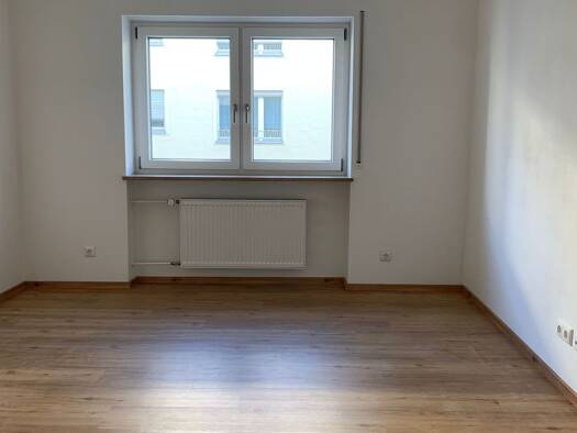 Wohnung zur Miete 400 € 1 Zimmer 20 m² Geschoss 2/3 frei ab 15.11.2025 Nibelungenstraße 7 Haidenhof-Nord Passau 94032