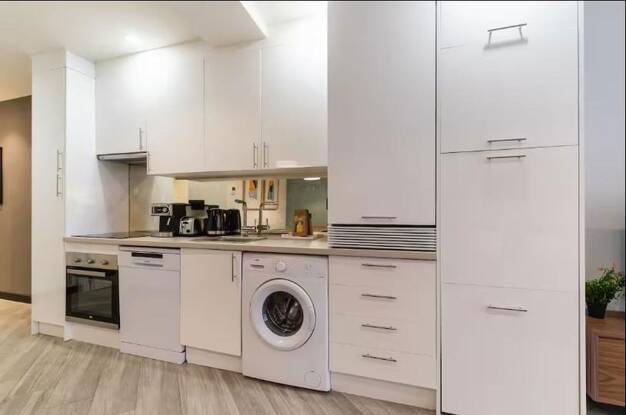 WG-Zimmer zur Miete Wohnen auf Zeit 537 € 17 m² 3. Geschoss Wilsnacker Str. 35 Moabit Berlin 10559