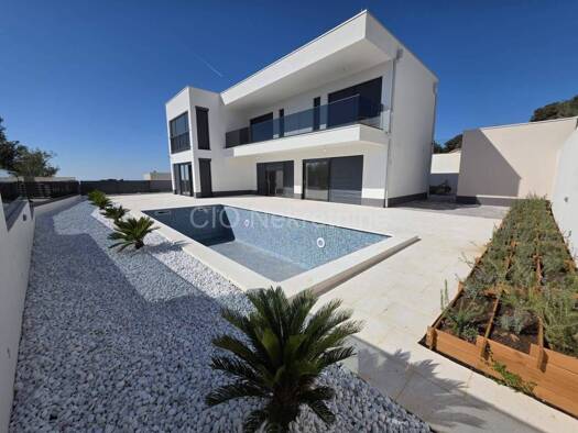 Haus zum Kauf 800.000 € 8 Zimmer 200 m² Marina