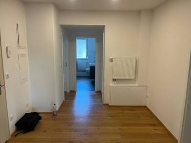 Wohnung zur Miete 1.300 € 4 Zimmer 109 m² 1. Geschoss frei ab sofort Wilhelmstraße 17 Lindenthal Leipzig 04158