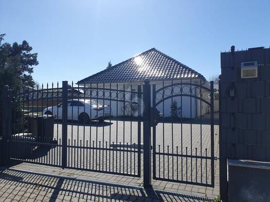 Einfamilienhaus zur Miete 2.697 € 4 Zimmer 192 m² 753 m² Grundstück Neu Lindenberg Ahrensfelde 16356