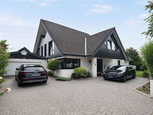 Einfamilienhaus zum Kauf 1.400.000 € 6 Zimmer 294 m² 830 m² Grundstück St. Gertrud St. Gertrud 23556