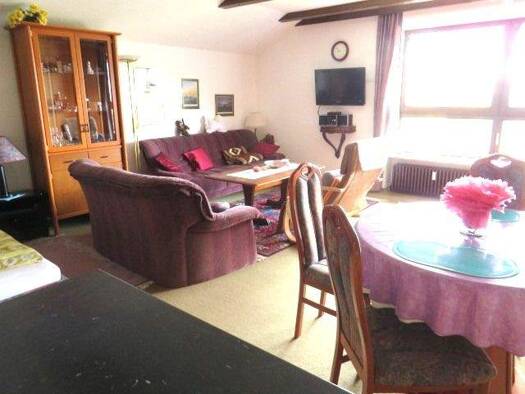 Wohnung zum Kauf 89.000 € 47 m² frei ab sofort Langfurth Schöfweg 94572