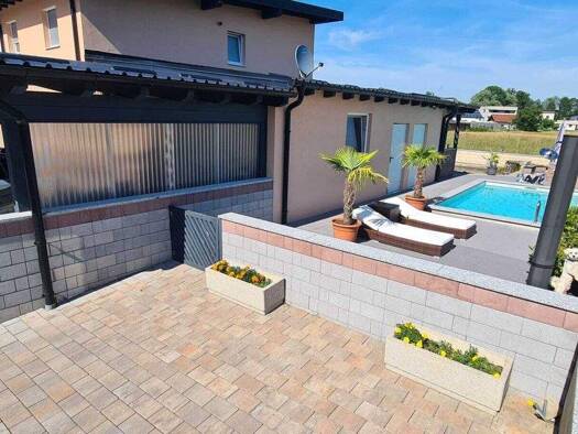 Mehrfamilienhaus zum Kauf 990.000 € 296,4 m² Helpfau-Uttendorf 5261