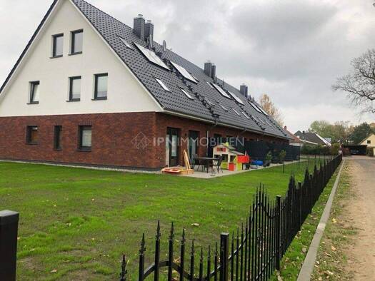 Reihenmittelhaus zur Miete 1.650 € 4 Zimmer 134 m² 350 m² Grundstück frei ab 01.05.2026 Nienhagen Rostock 18146
