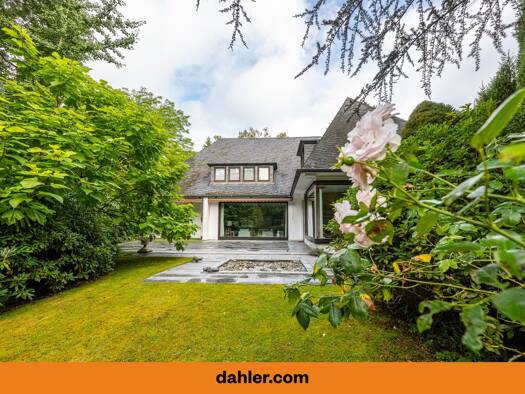 Einfamilienhaus zum Kauf 3.300.000 € 9 Zimmer 420 m² 2.493 m² Grundstück Poppenbüttel Hamburg / Poppenbüttel 22391