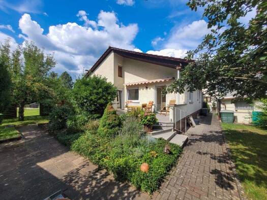 Einfamilienhaus zum Kauf 899.000 € 9 Zimmer 235,9 m² 1.016 m² Grundstück frei ab sofort Götzenhain Dreieich 63303