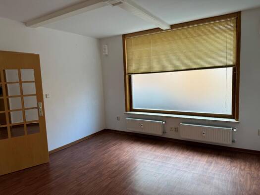 Bürofläche zur Miete 350 € 2 Zimmer 30 m² Bürofläche Geschwister-Scholl-Straße 3 Wenigenjena Jena 07749