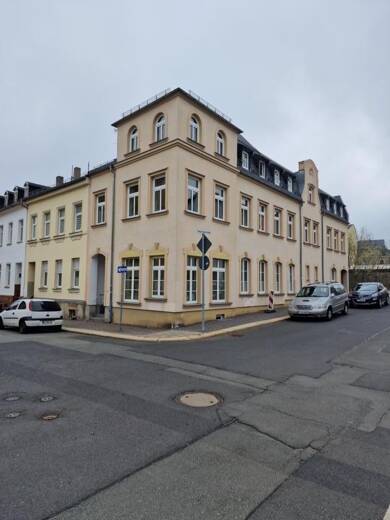 Wohnung zur Miete 360 € 2 Zimmer 80 m² Langestr. 14 Haselbrunn Plauen 08525
