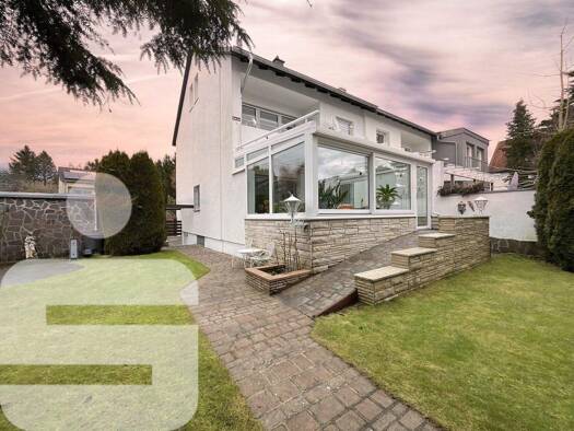 Doppelhaushälfte zum Kauf 595.000 € 5,5 Zimmer 150 m² 448 m² Grundstück Weiherhaus Nürnberg 90455