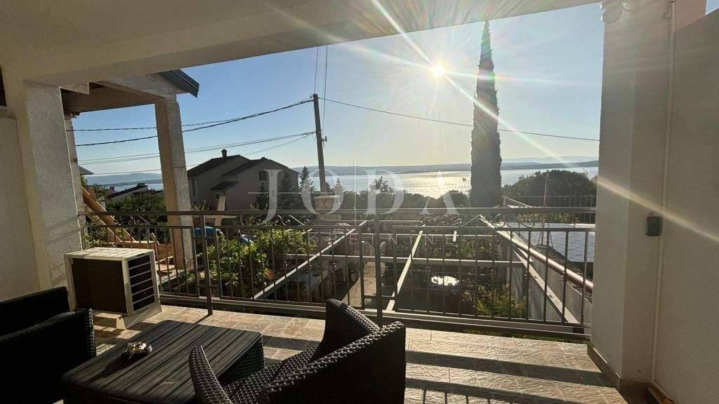 Haus zum Kauf 400.000 € 4 Zimmer 132 m² Dramalj, Klanfari