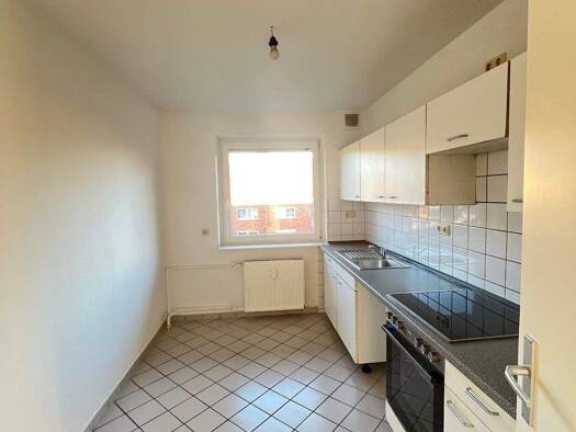 Wohnung zur Miete 589 € 3 Zimmer 72,2 m² 3. Geschoss frei ab sofort Stargarder Straße 25 Rendsburg 24768