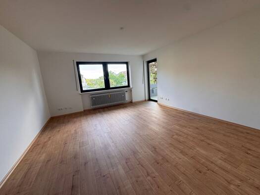 Terrassenwohnung zur Miete 850 € 3 Zimmer 80 m² Geschoss 1/3 frei ab 01.09.2026 Straubing 94315