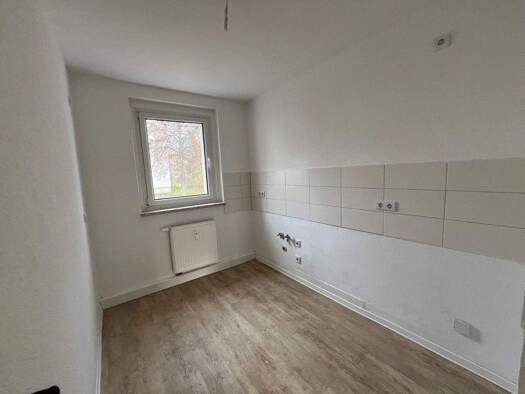 Wohnung zur Miete 249 € 3 Zimmer 56,7 m² EG frei ab sofort Dr. Wilhelm Külz Str. 3-13 Marienthal Zwickau 08060