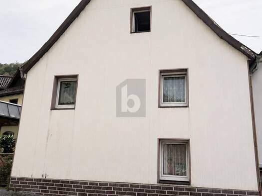 Mehrfamilienhaus zum Kauf 119.000 € 7 Zimmer 120 m² 115 m² Grundstück Weißenstein Lauterstein 73111