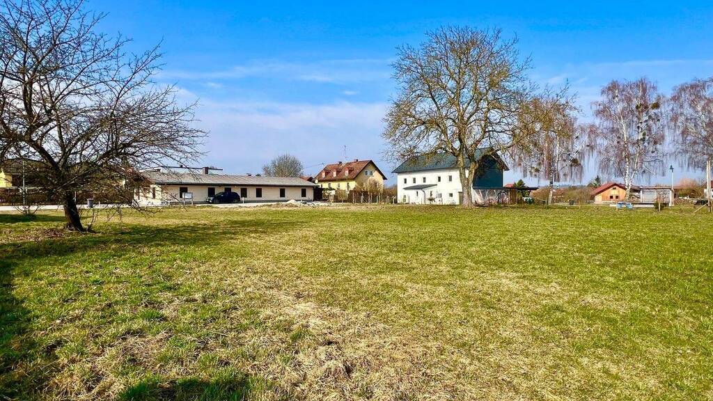 Grundstück zum Kauf 78.000 € 478 m² Grundstück frei ab sofort Burghausen 84489