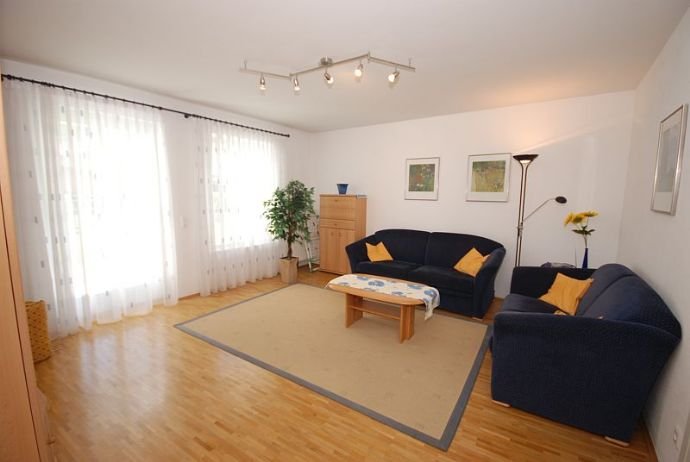 Wohnung zur Miete Wohnen auf Zeit 1.300 € 2 Zimmer 65 m²<br/>Wohnfläche 01.04.2025<br/>Verfügbarkeit Maximilianstraße 9a Bad Reichenhall Bad Reichenhall 83435