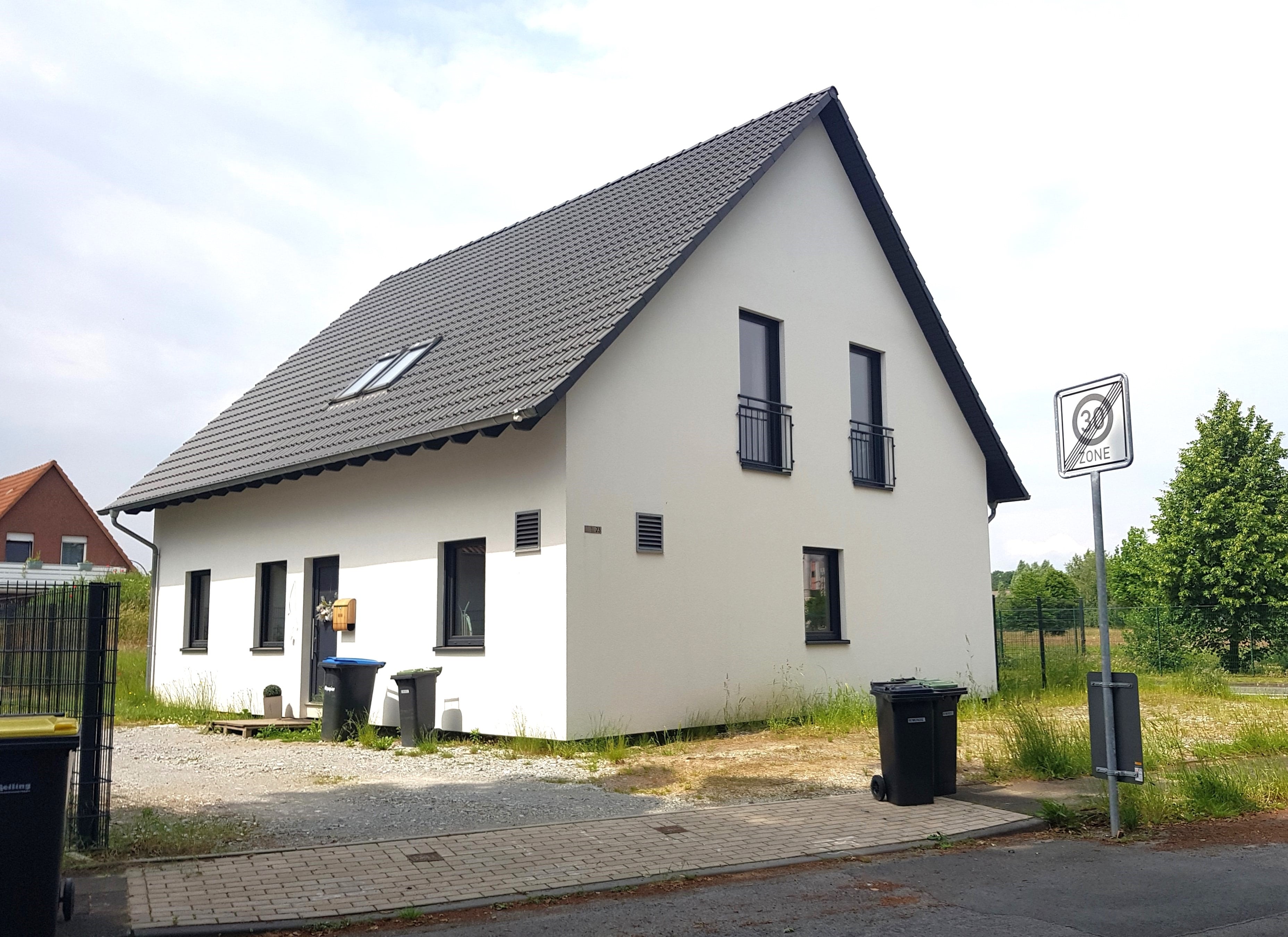 Haus zum Kauf provisionsfrei 395.000 € 6 Zimmer 177 m²<br/>Wohnfläche 647 m²<br/>Grundstück Loxten Versmold 33775