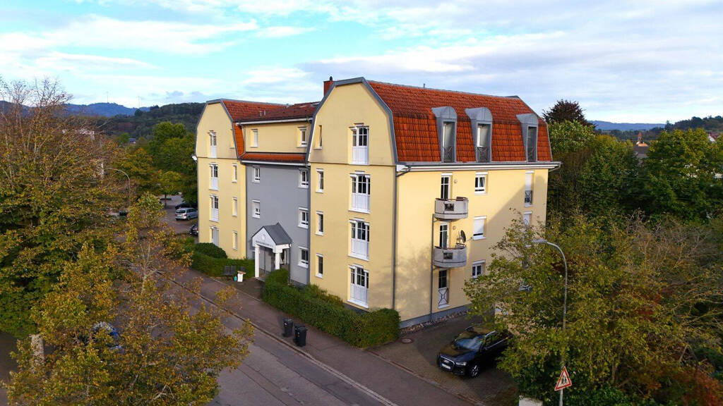 Wohnung zur Miete 1.190 € 3 Zimmer 93 m² Geschoss EG/3 frei ab sofort Roggenbachstraße 12 Schopfheim 79650