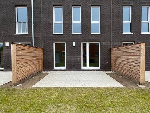Reihenmittelhaus zur Miete 1.580 € 4 Zimmer 129,5 m² frei ab 01.09.2026 Schleswig 24837
