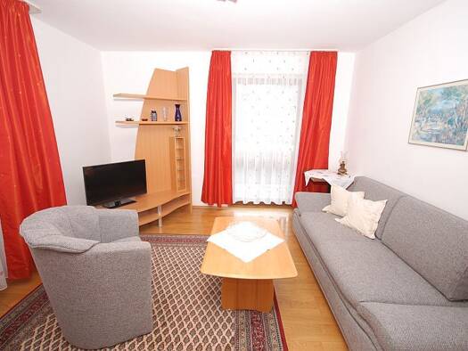 Wohnung zur Miete auf Zeit 1.100 € 2 Zimmer 64 m² frei ab 22.10.2026 Zenostraße 5 Bad Reichenhall Bad Reichenhall 83435