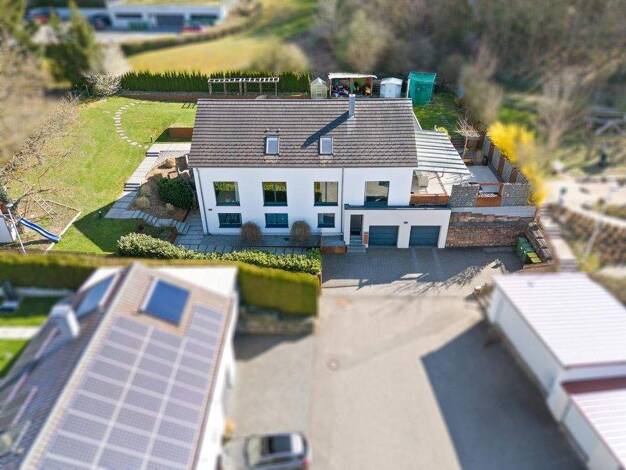 Einfamilienhaus zum Kauf 1.350.000 € 10 Zimmer 337 m² 1.348 m² Grundstück Nagold 72202
