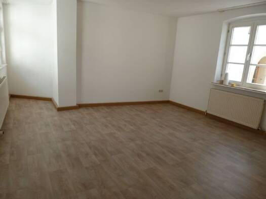 Wohnung zur Miete 350 € 2 Zimmer 59 m² 1. Geschoss frei ab 01.03.2026 Amberg 92224