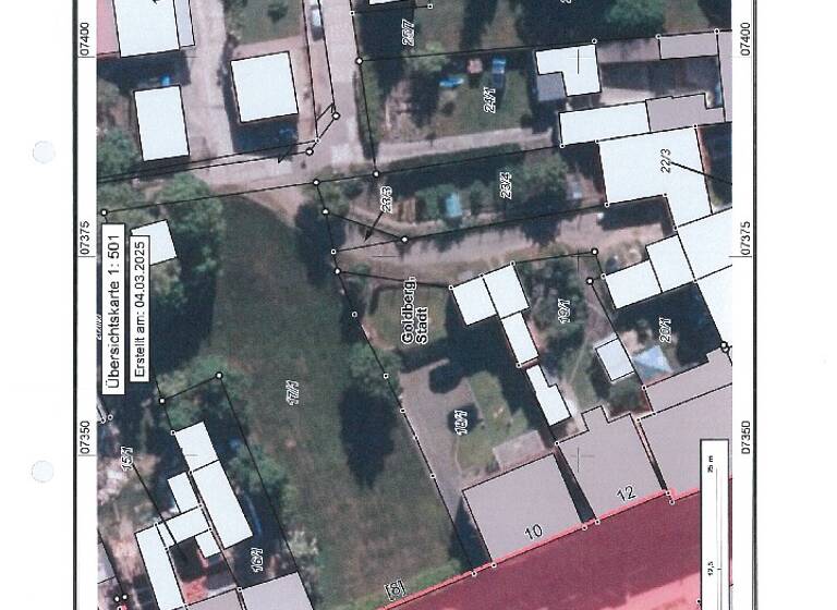 Mehrfamilienhaus zum Kauf als Kapitalanlage geeignet 200.000 € 7 Zimmer 186,7 m² 595 m² Grundstück Goldberg 19399