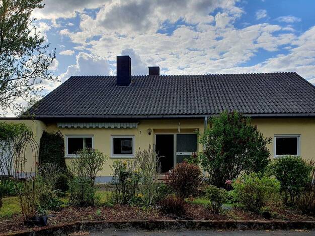 Einfamilienhaus zum Kauf provisionsfrei 620.000 € 5,5 Zimmer 197 m² 1.220 m² Grundstück Hainstadt Buchen 74722