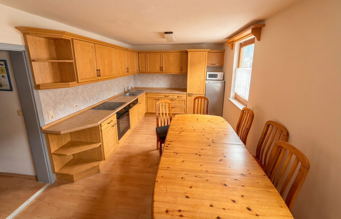 Immobilie in Alpirsbach - Historisches Mehrfamilienhaus mit 3 Wohneinheiten nahe Stadtkern Alpirsbach - Bild 3