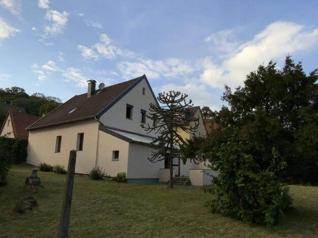 Mehrfamilienhaus zum Kauf 285.000 € 9 Zimmer 160 m² 1.290 m² Grundstück frei ab sofort Oerlinghausen 33813
