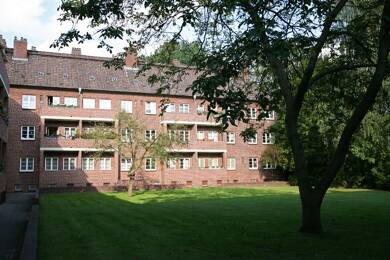 Wohnung zur Miete 710 € 2 Zimmer 43,8 m² EG frei ab 01.07.2025 Braamkamp 45 Winterhude Hamburg 22297