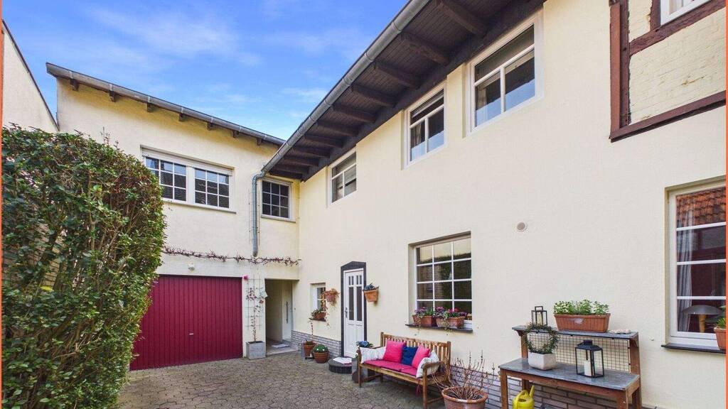 Mehrfamilienhaus zum Kauf 279.000 € 7 Zimmer 186 m² 1.251 m² Grundstück Brachelen Hückelhoven / Brachelen 41836