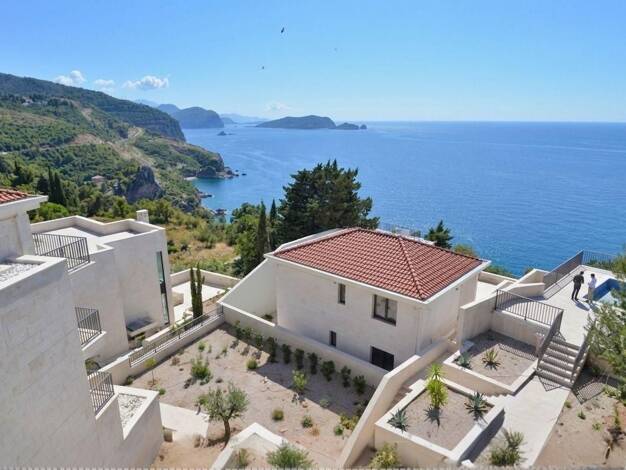 Villa zum Kauf - Erstbezug 1.500.000 € 5 Zimmer 270 m² 904 m² Grundstück frei ab sofort Budva 85310
