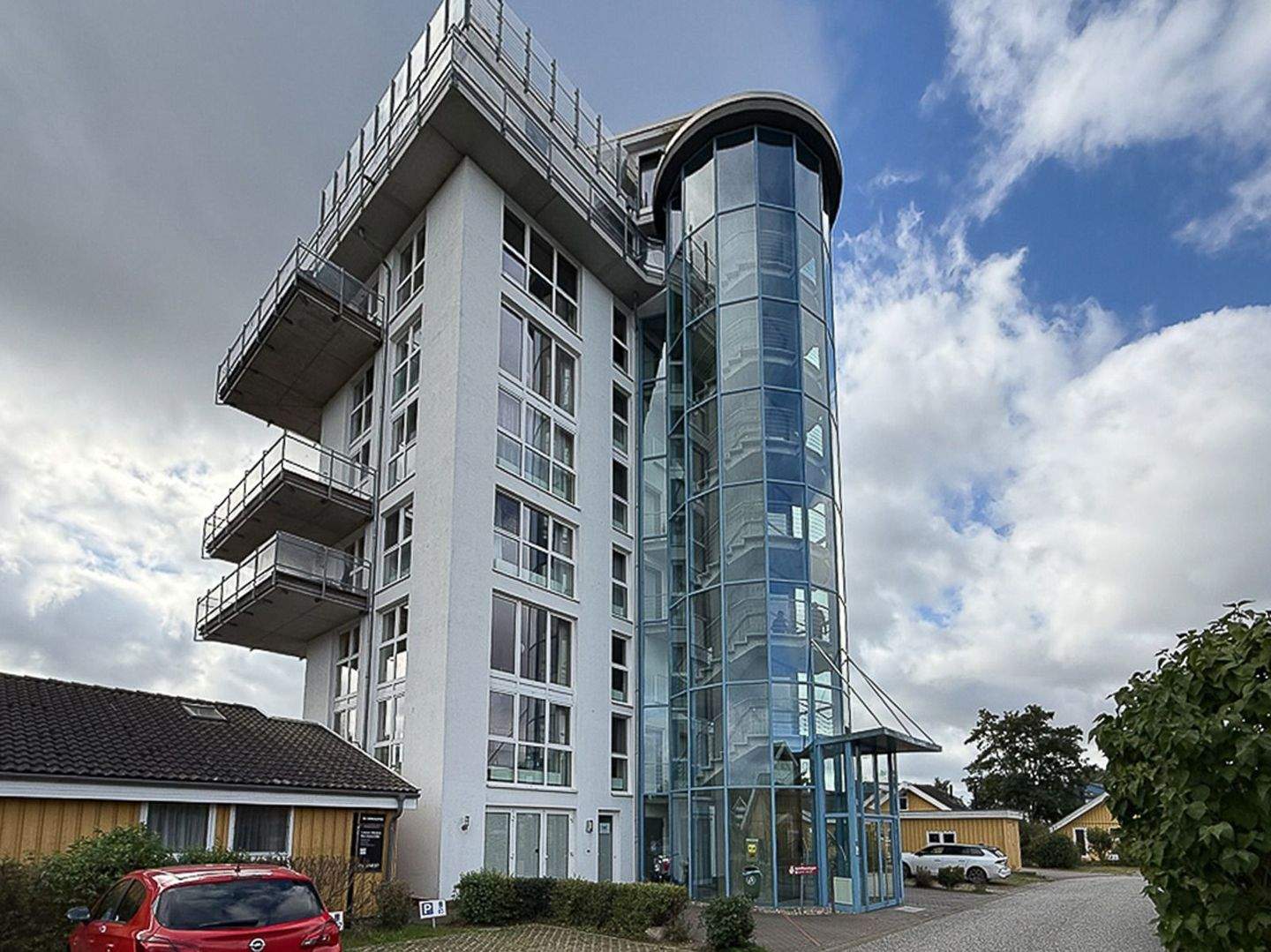 Immobilie in Rechlin - Tolle Maisonettewohnung im Müritzturm - große Dachterrasse, Galerie & Seeblick - Bild 0