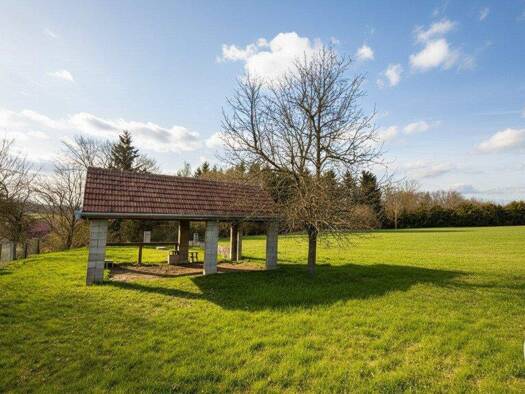 Haus zum Kauf 249.000 € 14.648 m² Grundstück Tautendorf 3592