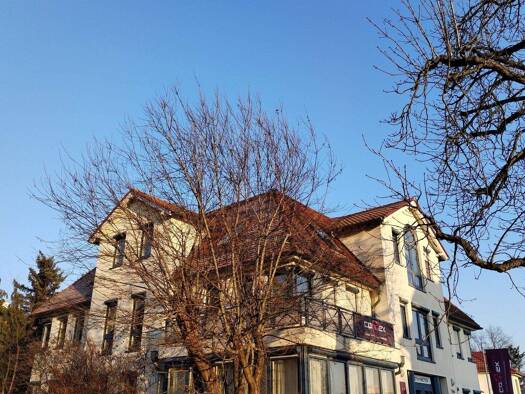 Wohnung zur Miete 1.100 € 2,5 Zimmer 88 m² Radebeul 01445