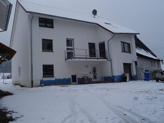 Wohnung zur Miete 750 € 3,5 Zimmer 98 m² Geschoss 1/2 frei ab sofort Heiligenzimmern Rosenfeld 72348