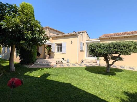 Haus zum Kauf 529.000 € 150 m² 820 m² Grundstück Nord Entraigues-sur-la-Sorgue 84320