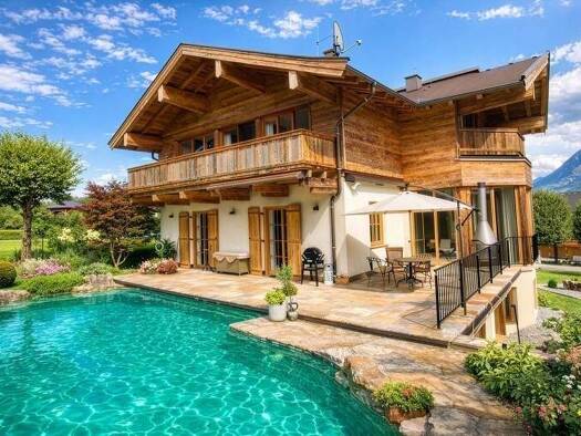 Haus zum Kauf 3.800.000 € 9 Zimmer 350 m² 10.490 m² Grundstück Velden am Wörthersee 9220