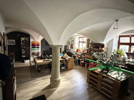 Wohnung zum Kauf 499.000 € 3 Zimmer 128 m² 3 Geschosse frei ab sofort Innenstadt Regensburg 93047