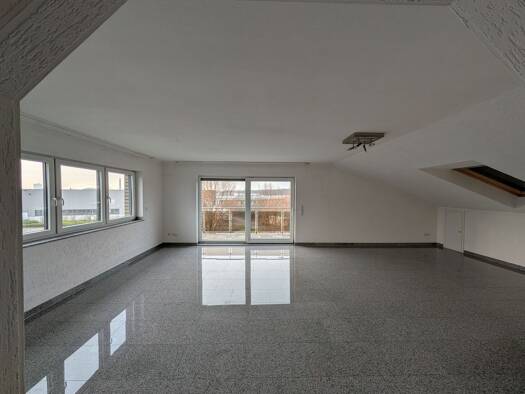 Wohnung zur Miete 1.200 € 3,5 Zimmer 140 m² Geschoss 3/4 frei ab 01.03.2026 Karnap Essen 45329