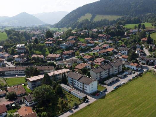 Wohnung zum Kauf 325.000 € 3 Zimmer 68 m² 2. Geschoss Hausham 83734