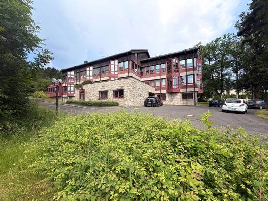 Büro zur Miete provisionsfrei 6 € 20 Zimmer 550 m² Bürofläche Markgrafenstraße 32 Bad Alexandersbad Bad Alexandersbad 95680