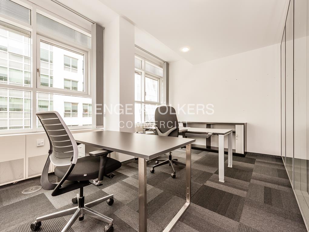 Büro-/Praxisfläche zur Miete 32 € 1.958 m²<br/>Bürofläche ab 211 m²<br/>Teilbarkeit Mitte Berlin 10117