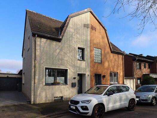 Doppelhaushälfte zum Kauf 350.000 € 4 Zimmer 104 m² 221 m² Grundstück frei ab 01.04.2026 Stadtmitte Grevenbroich 41515