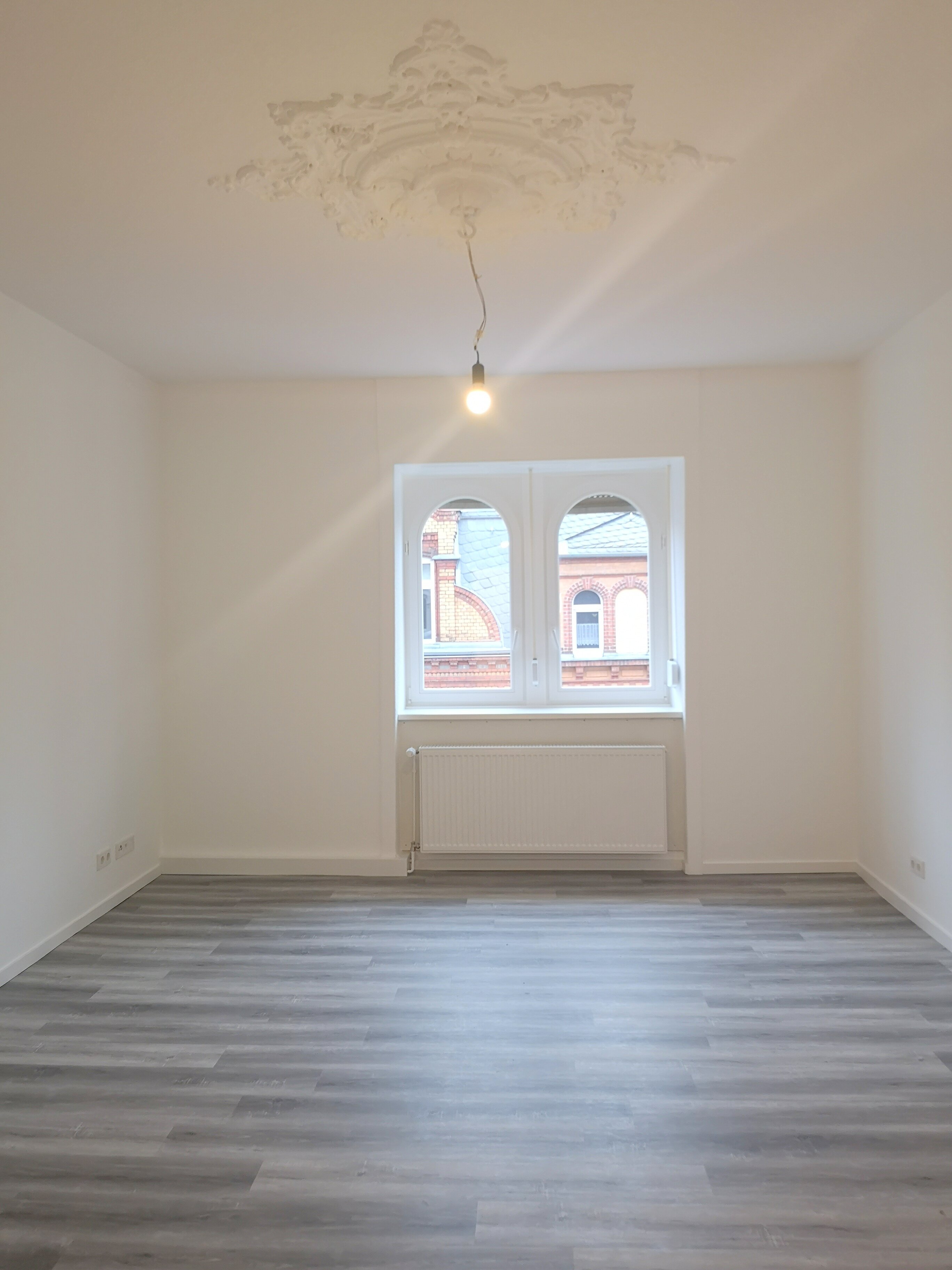 Wohnung zur Miete 740 € 2 Zimmer 68,8 m²<br/>Wohnfläche 3.<br/>Geschoss ab sofort<br/>Verfügbarkeit Drudenstraße Westend Wiesbaden 65195