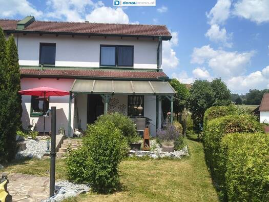 Reihenmittelhaus zum Kauf 5 Zimmer 130,4 m² 498,5 m² Grundstück Karlstein an der Thaya 3822