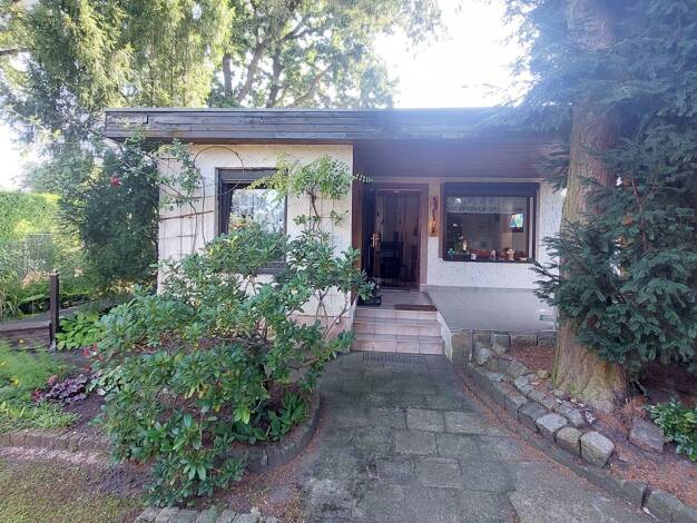 Haus zum Kauf 24.900 € 2 Zimmer 23,5 m² 384 m² Grundstück Ströbitz Cottbus 03048